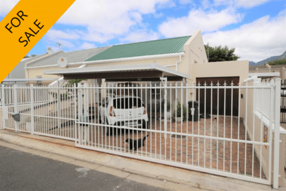 3 Bedroom House in Claremont